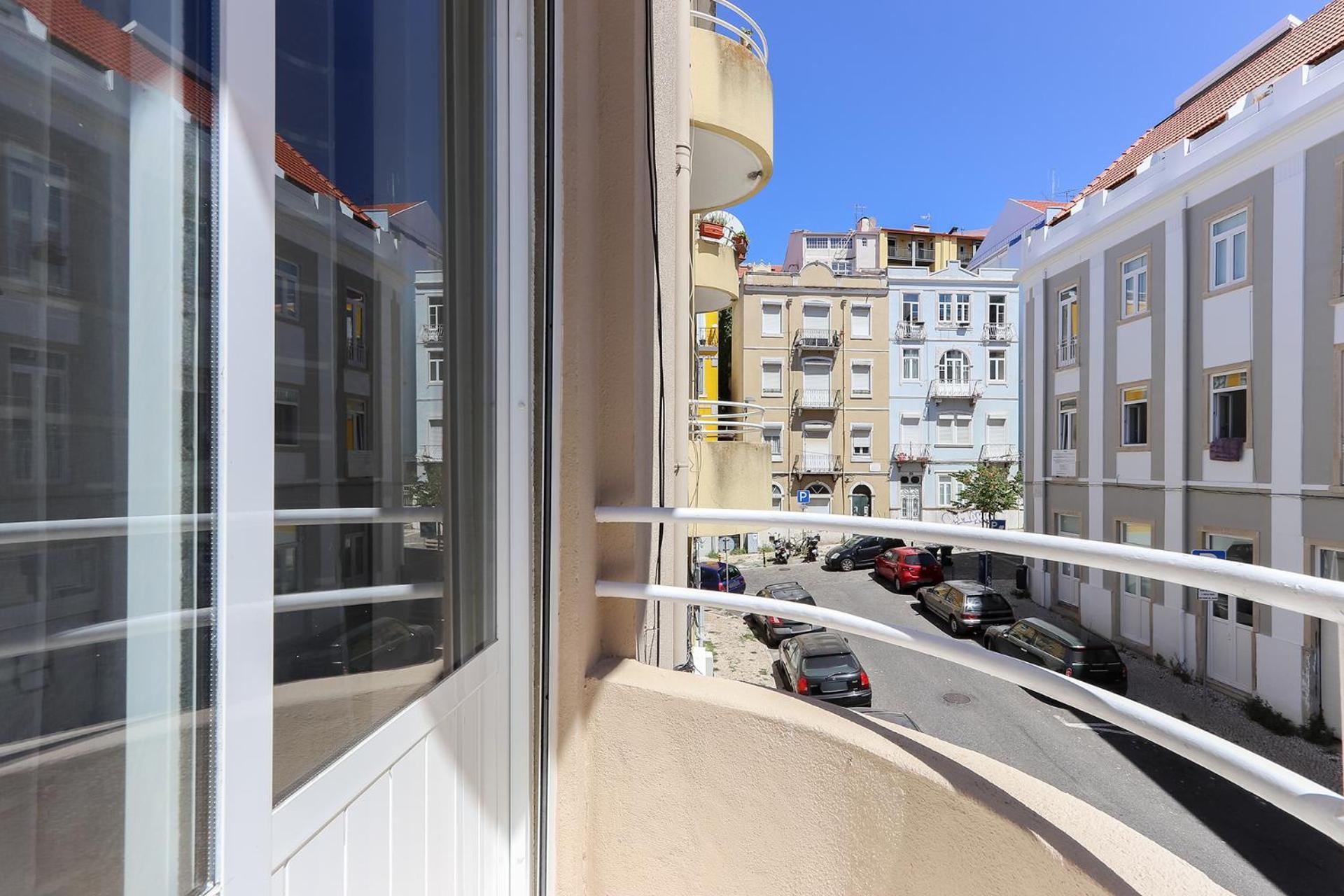 Cozy And Sunny Apartment - Anjos, Lisboa Dış mekan fotoğraf